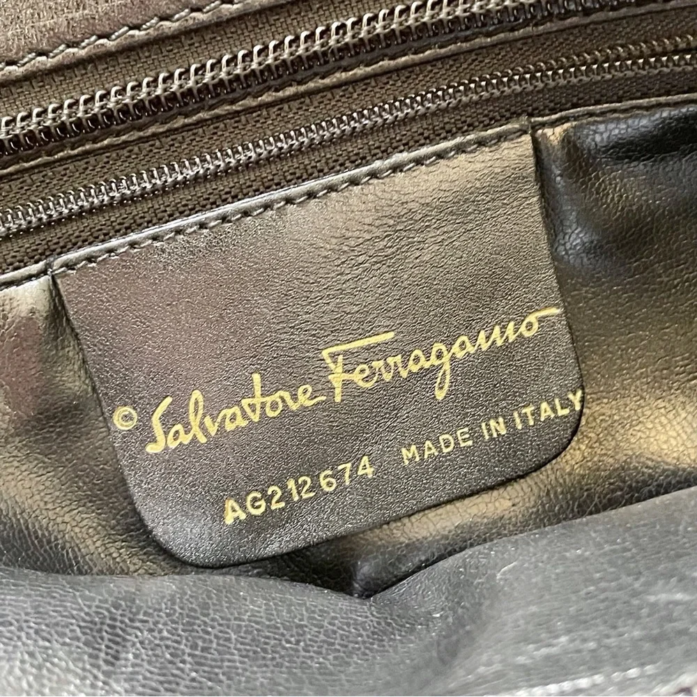 Salvatore Ferragamo black striped canvas and leather vintage shoulder bag - Picture 11 of 11